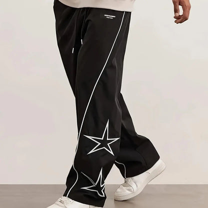 Pantalones Street Shadow Line de THE LJM en color negro, con diseño ajustado y detalles de estilo urbano.