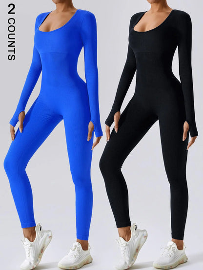 Mono ajustado de mujer, de manga larga y con diseño acanalado, de la marca THE LJM, para ejercicio y comodidad.