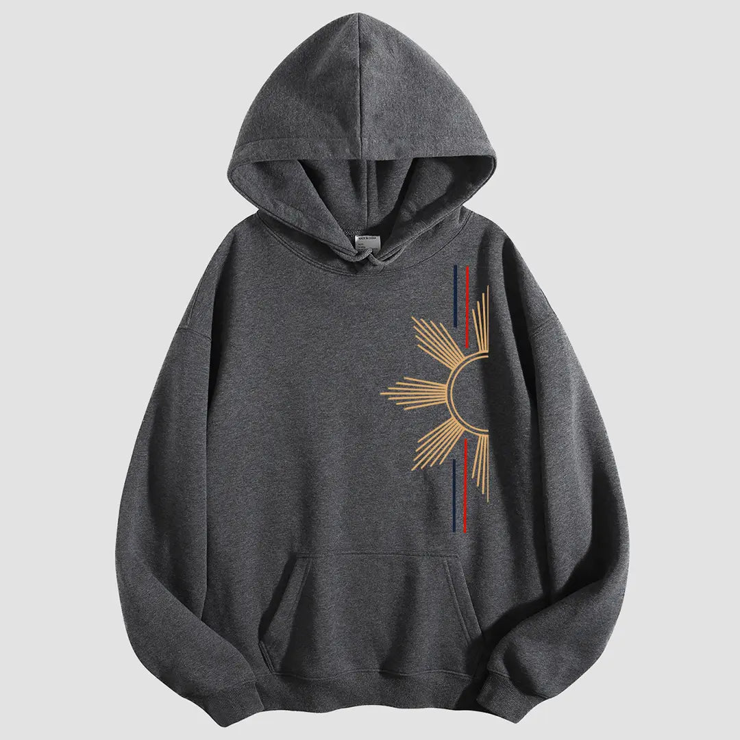 Camiseta para hombres THE LJM con diseño gráfico del sol filipino en color vibrante y estilo casual.